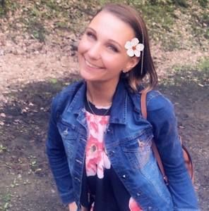 Meet your Posher, Jade